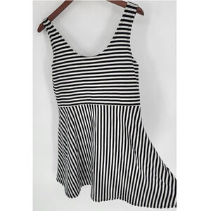 Clockhouse Black White Striped Fit and Flare Mini Dress measured as Women's L